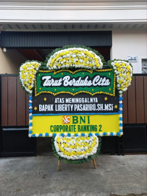 Papan Bunga Duka di Lelewi