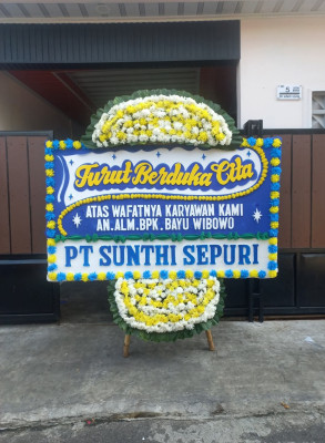 Papan Bunga Duka di Lelewi